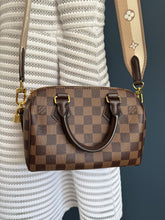 Lade das Bild in den Galerie-Viewer, LOUIS VUITTON SPEEDY 20
