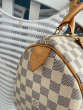 Lade das Bild in den Galerie-Viewer, LOUIS VUITTON SPEEDY 30
