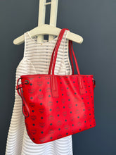 Lade das Bild in den Galerie-Viewer, MCM LIZ SHOPPER MEDIUM
