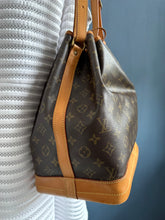 Lade das Bild in den Galerie-Viewer, LOUIS VUITTON NOÉ GEANDE
