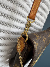 Lade das Bild in den Galerie-Viewer, LOUIS VUITTON FAVORITE
