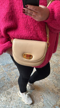 Lade das Bild in den Galerie-Viewer, MCM TRAVIA CROSSBODY BAG
