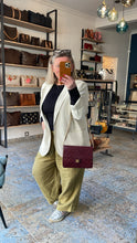Lade das Bild in den Galerie-Viewer, CHANEL TIMELESS
