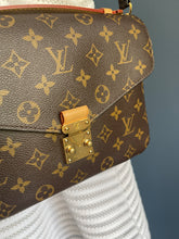 Lade das Bild in den Galerie-Viewer, LOUIS VUITTON MÉTIS
