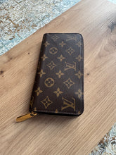 Lade das Bild in den Galerie-Viewer, LOUIS VUITTON ZIPPY
