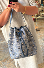 Lade das Bild in den Galerie-Viewer, MCM DESSAU BEUTEL LARGE
