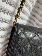 Lade das Bild in den Galerie-Viewer, CHANEL WOC

