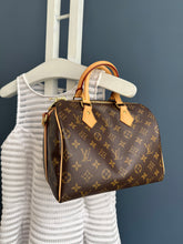 Lade das Bild in den Galerie-Viewer, LOUIS VUITTON SPEEDY 25

