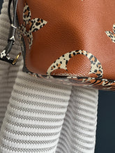Lade das Bild in den Galerie-Viewer, LOUIS VUITTON NEVERFULL JUNGLE
