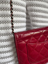Lade das Bild in den Galerie-Viewer, CHANEL WOC
