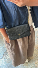 Lade das Bild in den Galerie-Viewer, LOUIS VUITTON FÉLICIE EMPREINTE
