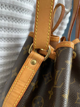 Lade das Bild in den Galerie-Viewer, LOUIS VUITTON NOÉ GRANDE
