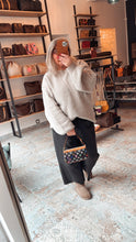 Lade das Bild in den Galerie-Viewer, LOUIS VUITTON POCHETTE MULTICOLOR
