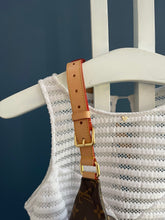 Lade das Bild in den Galerie-Viewer, LOUIS VUITTON BUMBAG
