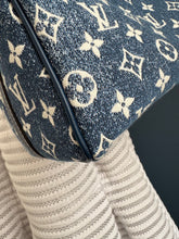 Lade das Bild in den Galerie-Viewer, LOUIS VUITTON SPEEDY 25 DENIM
