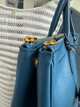 Lade das Bild in den Galerie-Viewer, PRADA GALLERIA
