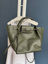 Lade das Bild in den Galerie-Viewer, CÉLINE BIG BAG
