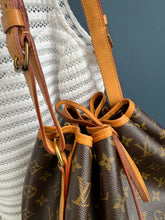 Lade das Bild in den Galerie-Viewer, LOUIS VUITTON NOÉ GRANDE
