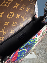 Lade das Bild in den Galerie-Viewer, LOUIS VUITTON MÉTIS FLORAL
