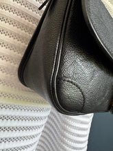 Lade das Bild in den Galerie-Viewer, LOUIS VUITTON DIANE
