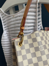 Lade das Bild in den Galerie-Viewer, LOUIS VUITTON GRACEFUL PM
