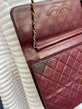 Lade das Bild in den Galerie-Viewer, CHANEL TIMELESS
