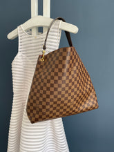 Lade das Bild in den Galerie-Viewer, LOUIS VUITTON GRACEFUL MM
