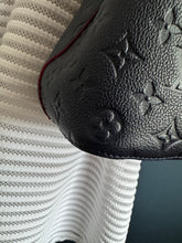 Lade das Bild in den Galerie-Viewer, LOUIS VUITTON NÉONOÉ EMPREINTE
