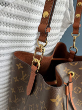 Lade das Bild in den Galerie-Viewer, LOUIS VUITTON NÉONOÉ

