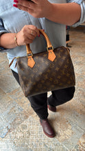 Lade das Bild in den Galerie-Viewer, LOUIS VUITTON SPEEDY 25
