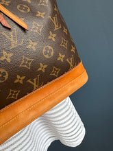 Lade das Bild in den Galerie-Viewer, LOUIS VUITTON NOÉ GRANDE
