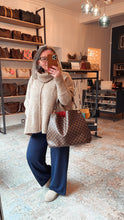 Lade das Bild in den Galerie-Viewer, LOUIS VUITTON GRACEFUL MM
