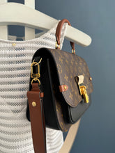 Lade das Bild in den Galerie-Viewer, LOUIS VUITTON VAUGIRARD
