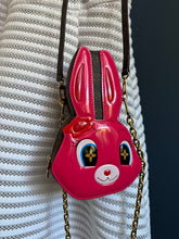 Lade das Bild in den Galerie-Viewer, LOUIS VUITTON X SUN YITIAN RABBIT
