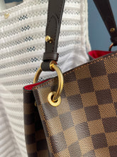 Lade das Bild in den Galerie-Viewer, LOUIS VUITTON GRACEFUL PM
