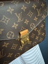 Lade das Bild in den Galerie-Viewer, LOUIS VUITTON MÉTIS

