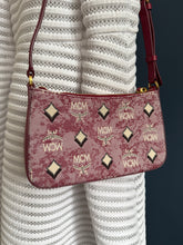 Lade das Bild in den Galerie-Viewer, MCM AREN BAG
