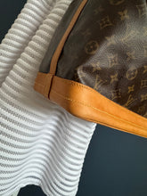 Lade das Bild in den Galerie-Viewer, LOUIS VUITTON NOÉ GRANDE
