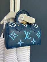 Lade das Bild in den Galerie-Viewer, LOUIS VUITTON SPEEDY 20 EMPREINTE
