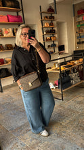 Lade das Bild in den Galerie-Viewer, LOUIS VUITTON MÉTIS
