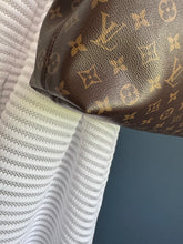Lade das Bild in den Galerie-Viewer, LOUIS VUITTON GRACEFULL PM
