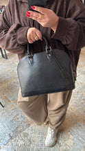 Lade das Bild in den Galerie-Viewer, LOUIS VUITTON ALMA PM
