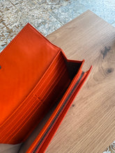 Lade das Bild in den Galerie-Viewer, BOTTEGA VENETA GELDBÖRSE
