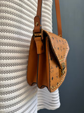 Lade das Bild in den Galerie-Viewer, MCM PATRICIA
