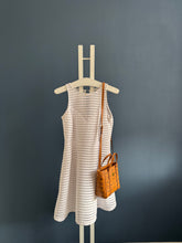 Lade das Bild in den Galerie-Viewer, MCM TONI MINI SHOPPER
