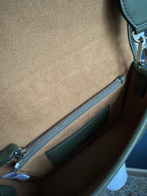 Lade das Bild in den Galerie-Viewer, MCM AREN MASSENGER
