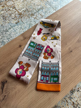 Lade das Bild in den Galerie-Viewer, LOUIS VUITTON VIVIENNE BANDEAU

