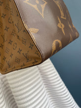 Lade das Bild in den Galerie-Viewer, LOUIS VUITTON ONTHEGO GM
