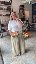 Lade das Bild in den Galerie-Viewer, MCM MILLIE
