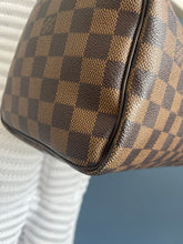 Lade das Bild in den Galerie-Viewer, LOUIS VUITTON SPEEDY 25
